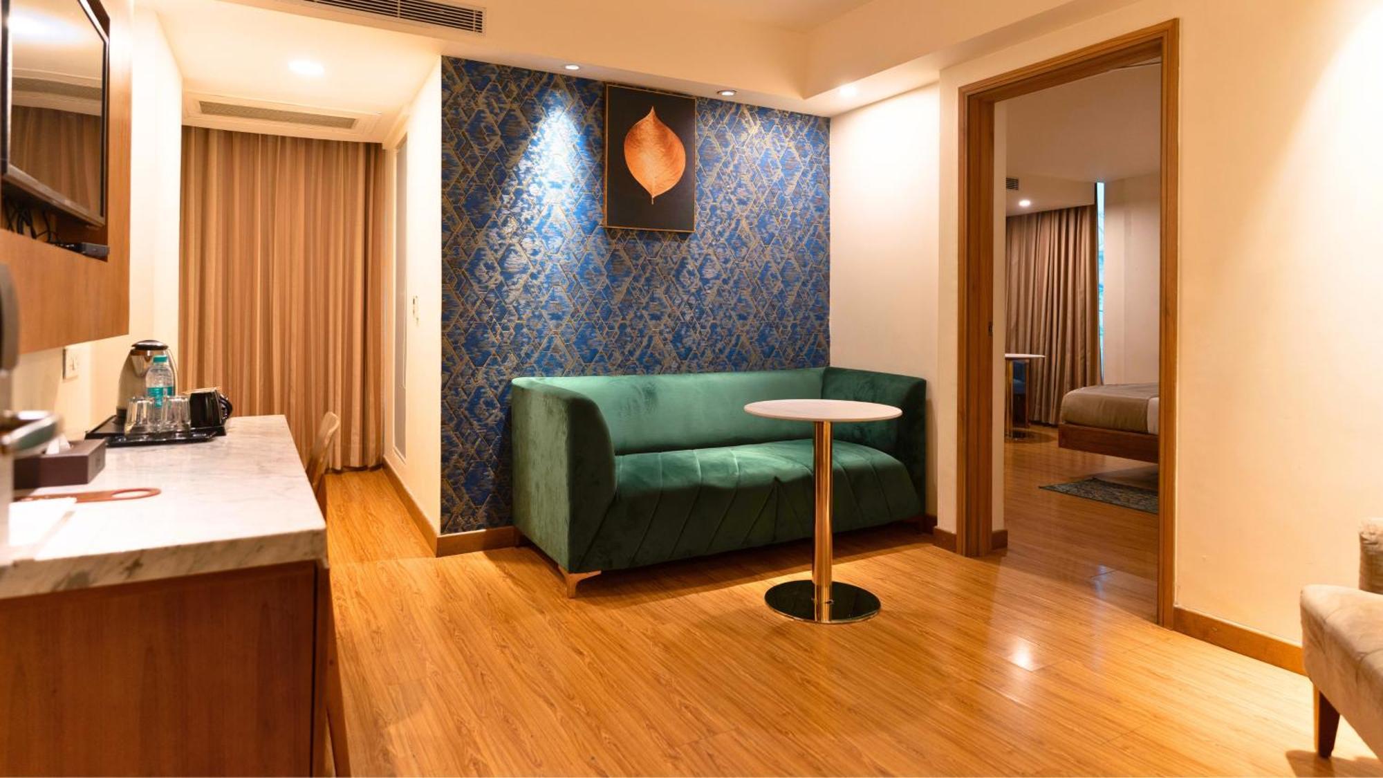 The Orion Plaza - Nehru Place 4*
