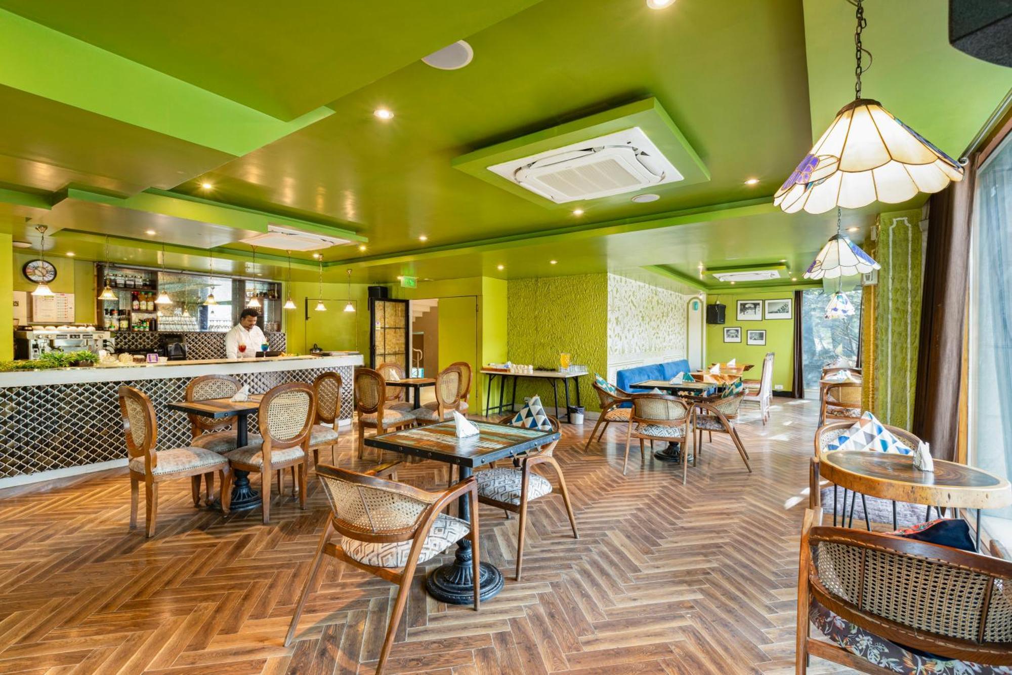 The Orion Plaza - Nehru Place 4* New Delhi